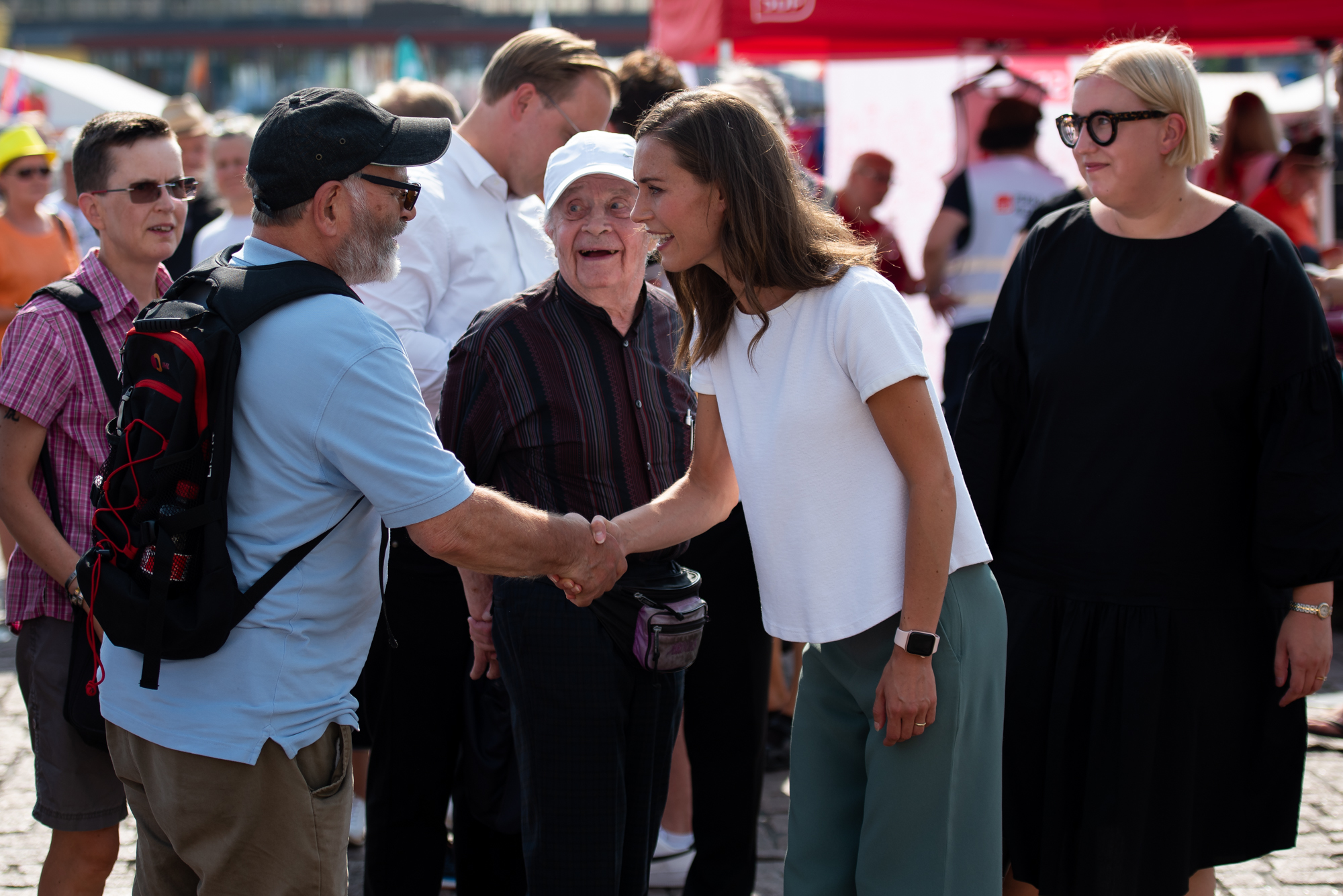 SDP:n eduskuntaryhmä Kuopion torilla 17.8.2022. Kuvat ESKO KOISTINEN.